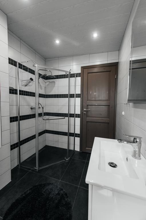 Comfort and Rest room 5